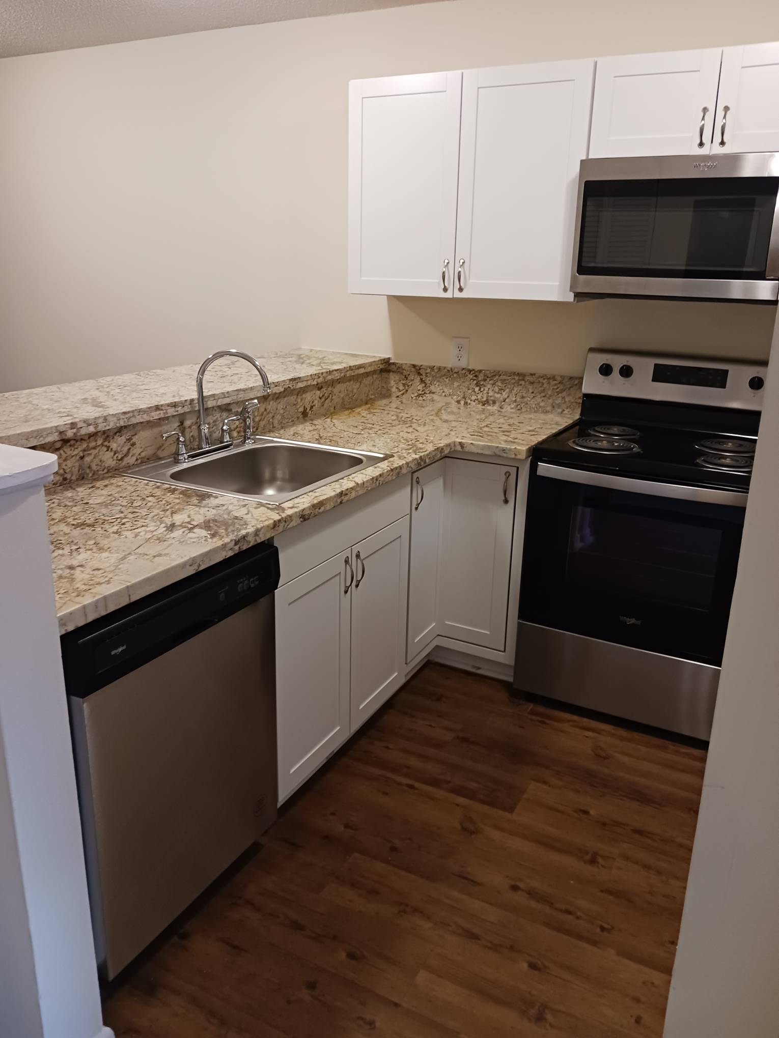 1674 Eagles Place - 1